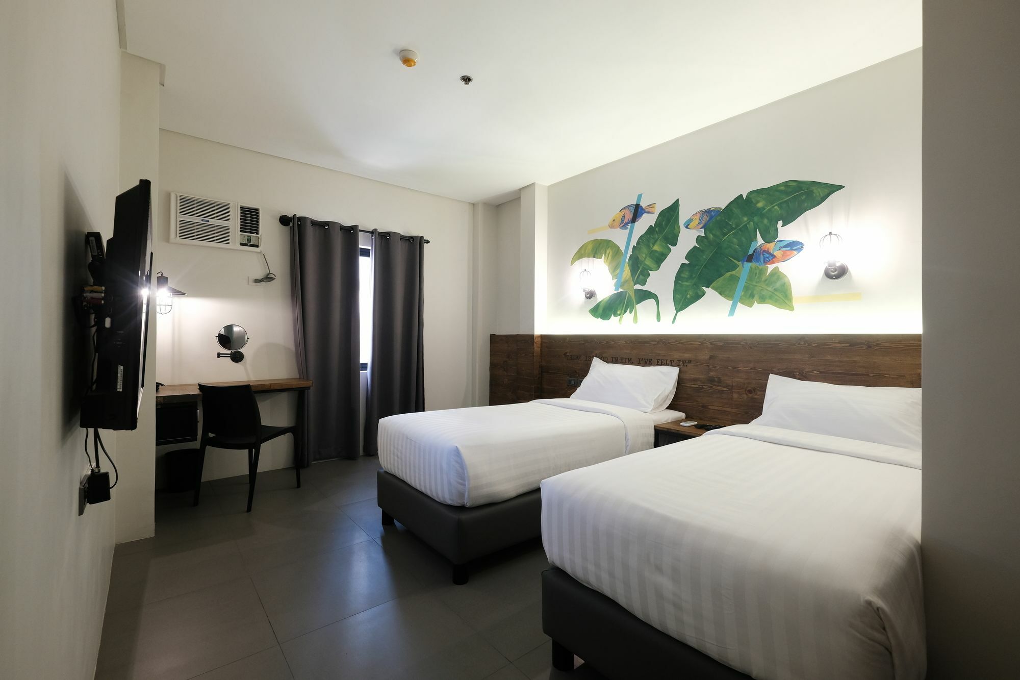 ยู โฮเต็ล มากาตี Hotel Makati City ภายนอก รูปภาพ